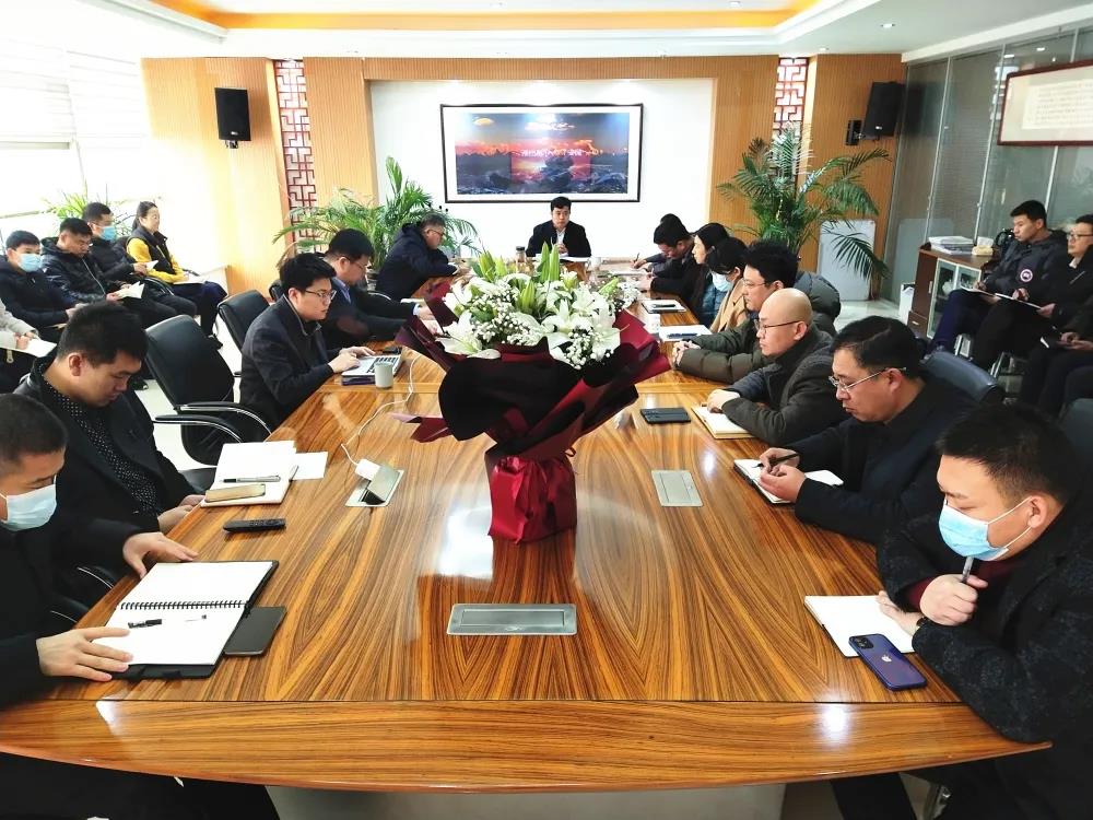 【開局即決戰(zhàn)，起步即沖刺】華鼎偉業(yè)召開2022年工作動員大會
